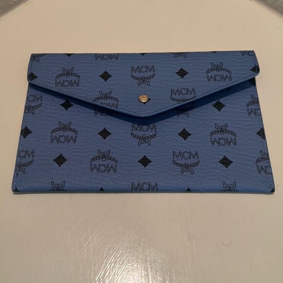 MCM Foldover Flap Envelope Clutch Blue Black Logo Monogram Print Pouch Bag NEW - Picture 1 of 8